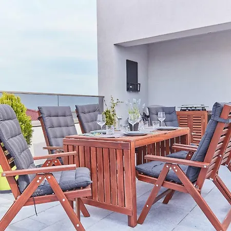 Apartament Ultra Lux ママイア
